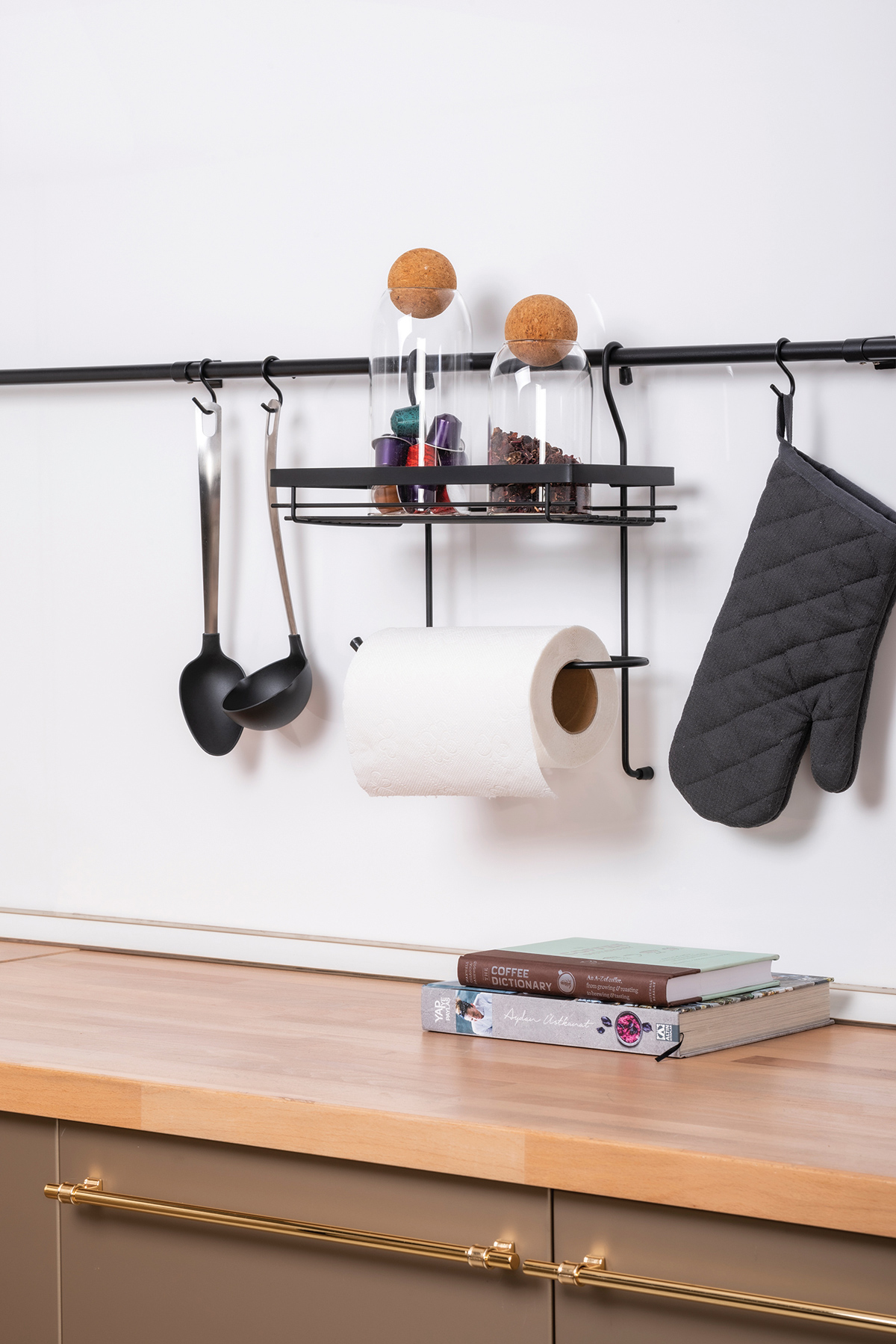 Spice Holder with Towel Rack